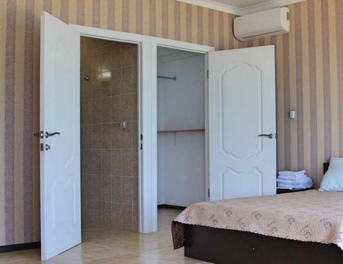 Стандартный 2-местный 1-комнатный корпус 3-этажный  Новый - Курортный комплекс «Камарит» Новый Афон